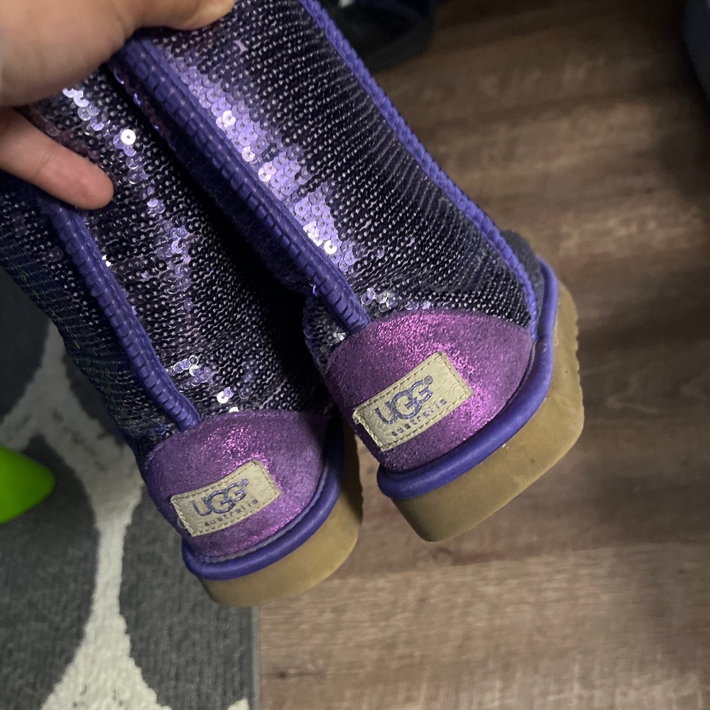 UGGs